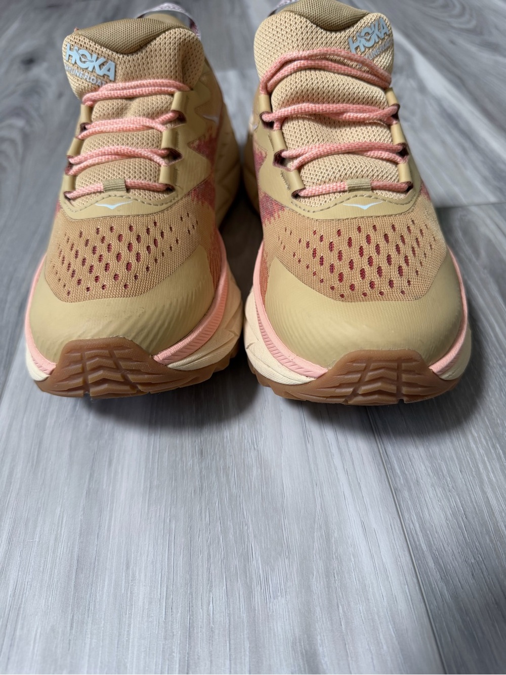 HOKA Skyline-Float X Women’s Size 9 Tan Pink Trail Hiking Shoes Vibram - Picture 4 of 12